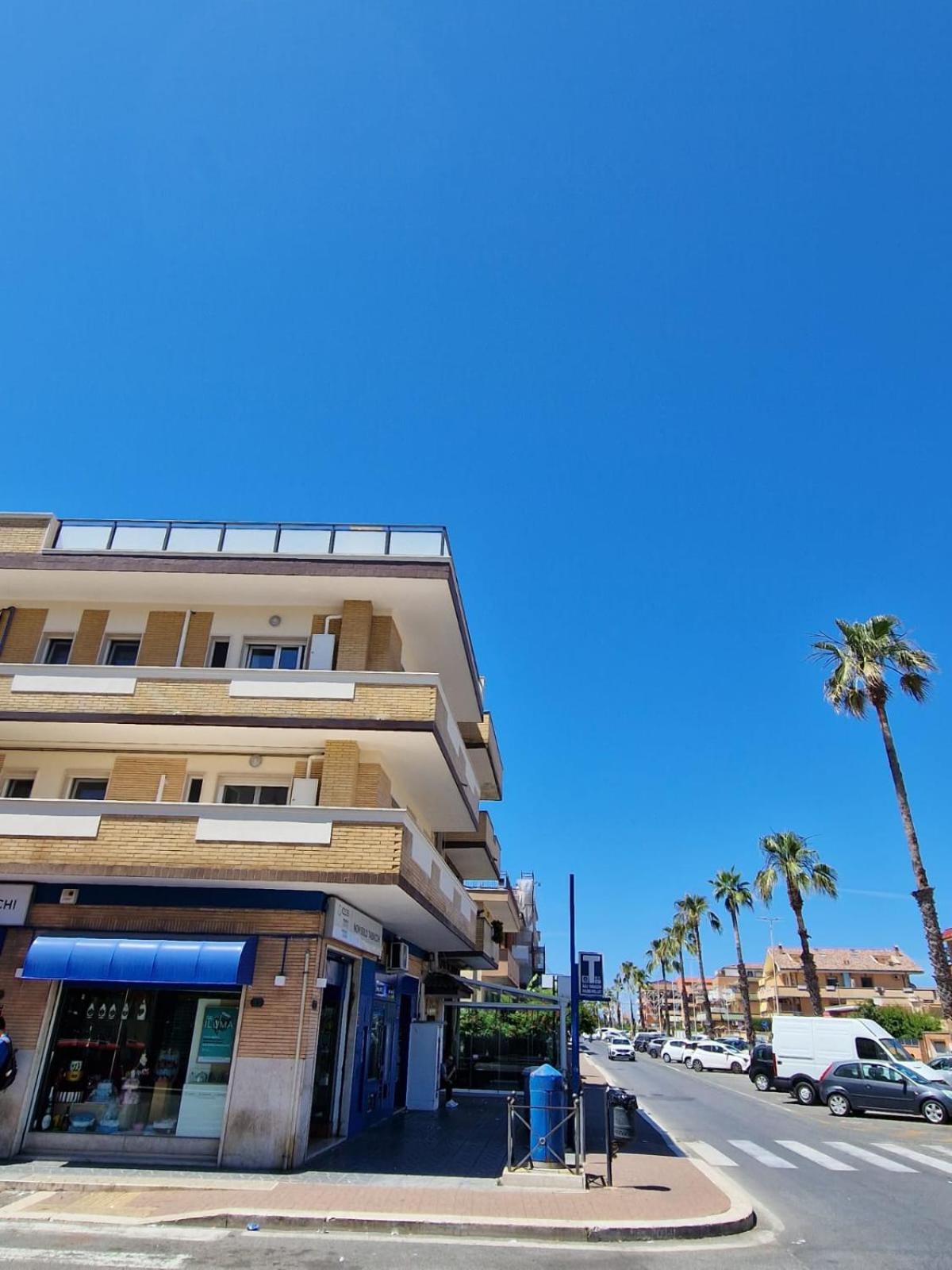 Roma Airport Sky Apartments Фьюмичино Экстерьер фото
