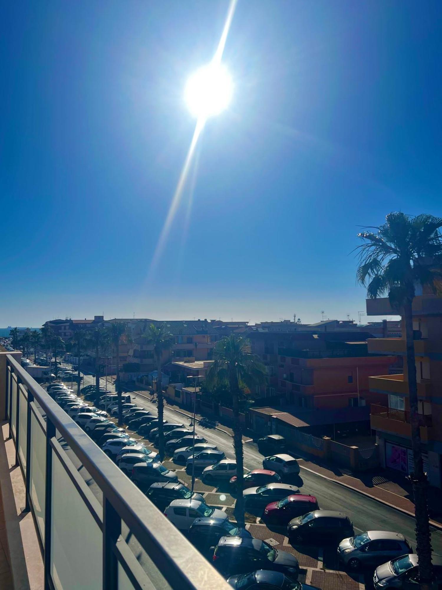 Roma Airport Sky Apartments Фьюмичино Экстерьер фото