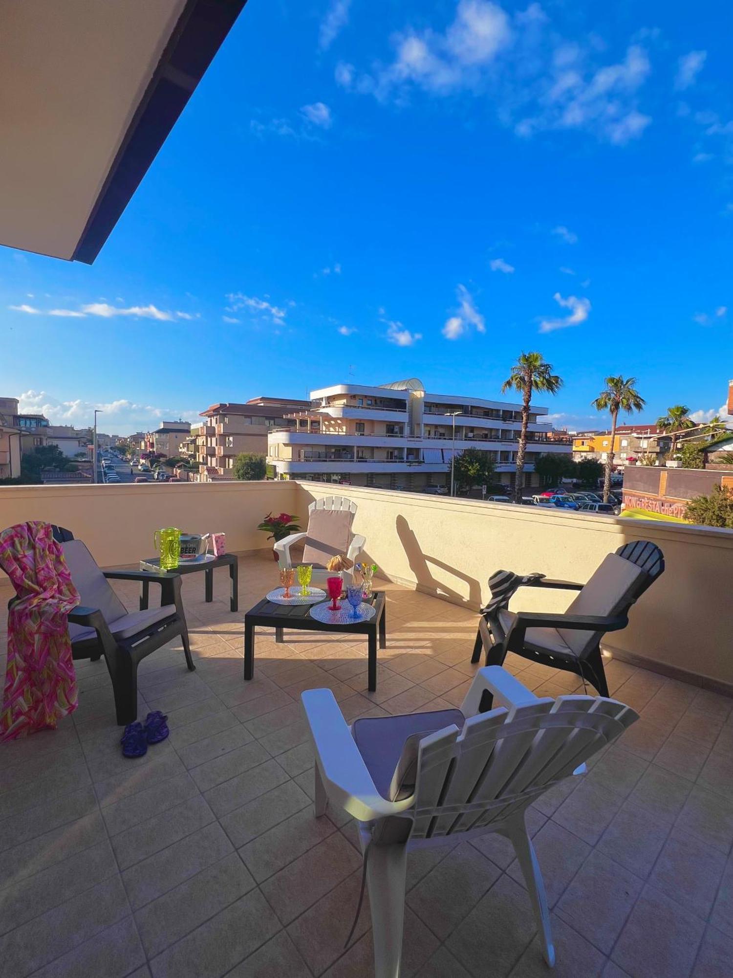 Roma Airport Sky Apartments Фьюмичино Экстерьер фото