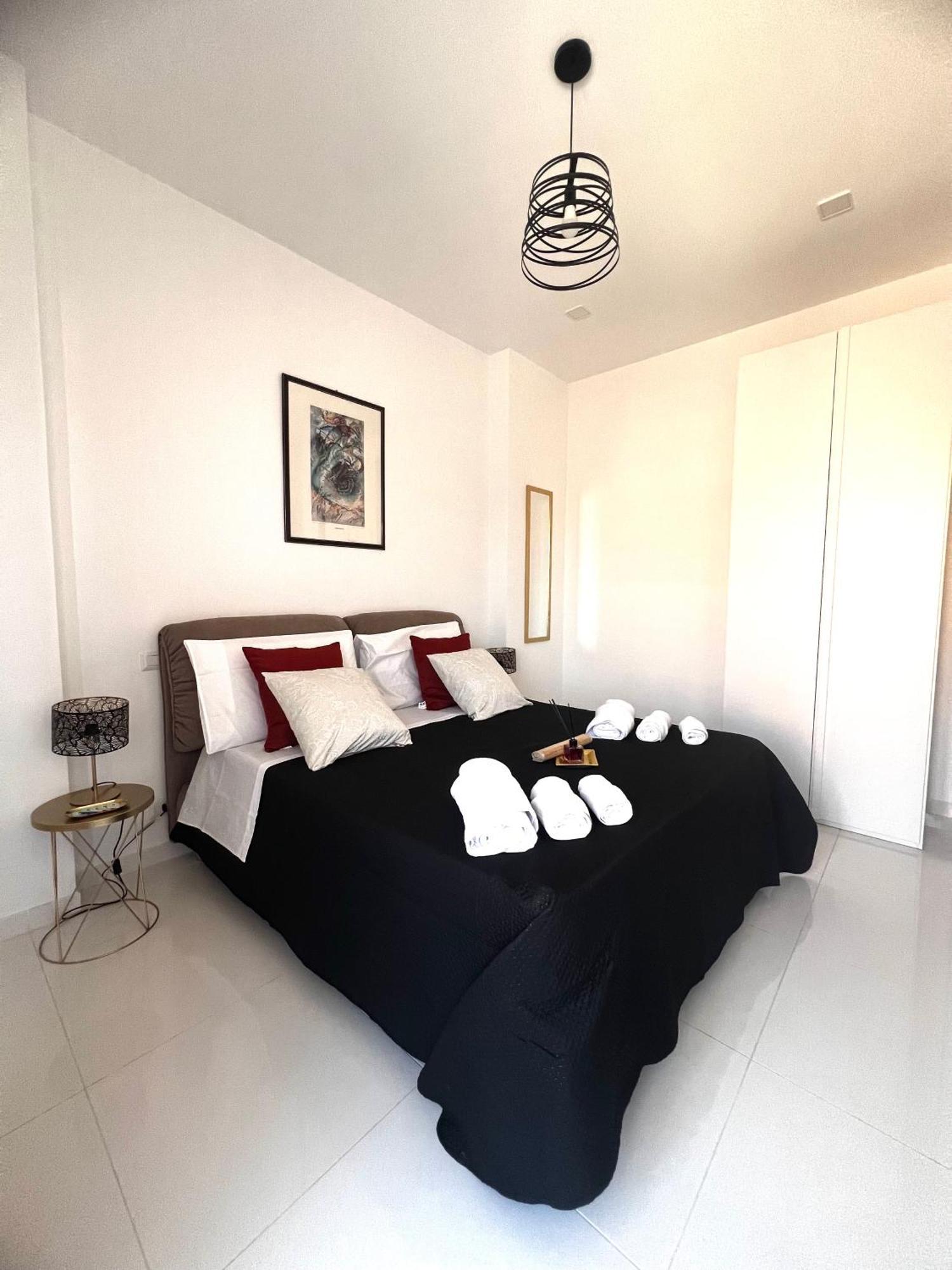 Roma Airport Sky Apartments Фьюмичино Экстерьер фото